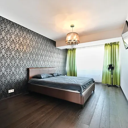 Apartamento Kahe Magamistoaga Ja Suure Elutoaga 3-toaline Korter Vaatega Tallinna Aerikeskusele Talin