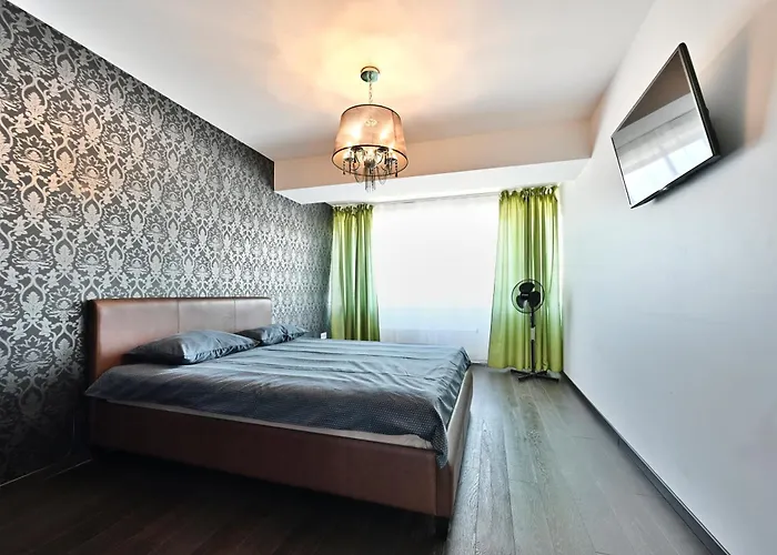 Kahe Magamistoaga Ja Suure Elutoaga 3-toaline Korter Vaatega Tallinna Aerikeskusele Appartement *