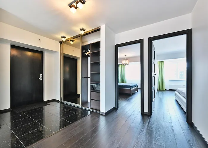 Kahe Magamistoaga Ja Suure Elutoaga 3-toaline Korter Vaatega Tallinna Aerikeskusele Appartement *