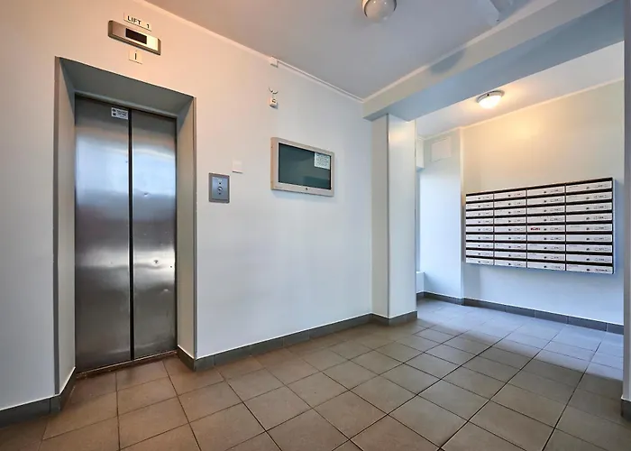 Kahe Magamistoaga Ja Suure Elutoaga 3-toaline Korter Vaatega Tallinna Aerikeskusele 塔林